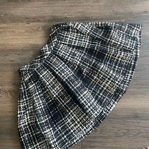 Banana Republic | Pleated Black and White Plaid Mini Pleated Skirt